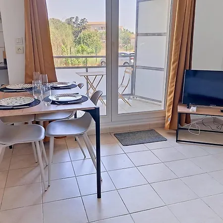 Daire T2 A 600 M - Clim - Parking - Balcon - Wi-fi *