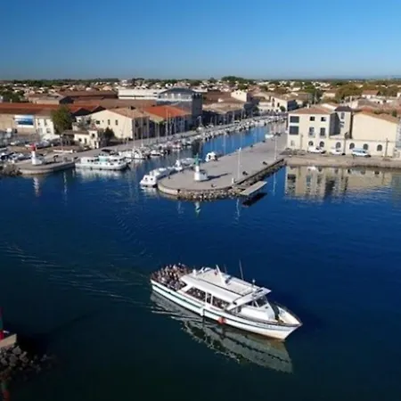T2 A 600 M - Clim - Parking - Balcon - Wi-fi *